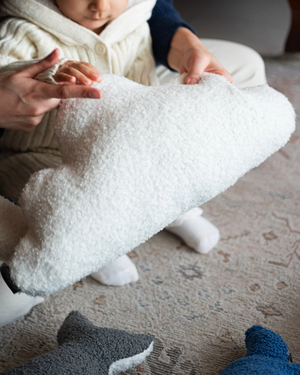 Cloudy Hugs personalised cloud cushion, a keepsake newborn gift from Bundle Company
