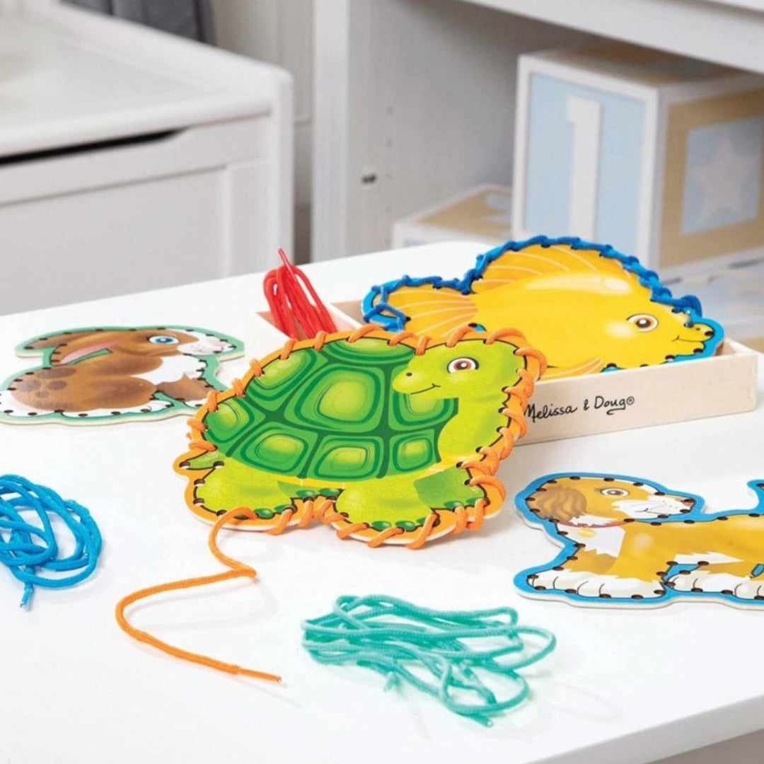 Lace & Trace-Pets| Melissa & Doug