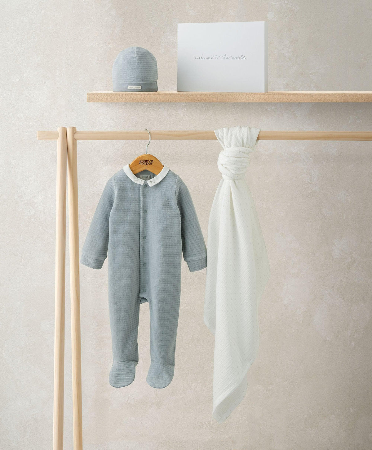 Mamas & Papas Welcome to the World baby boy 3-piece gift set – view 6