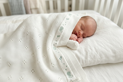 Hot Air Balloon Embroidery Blanket | 100% Cotton, Gender Neutral Baby Gift